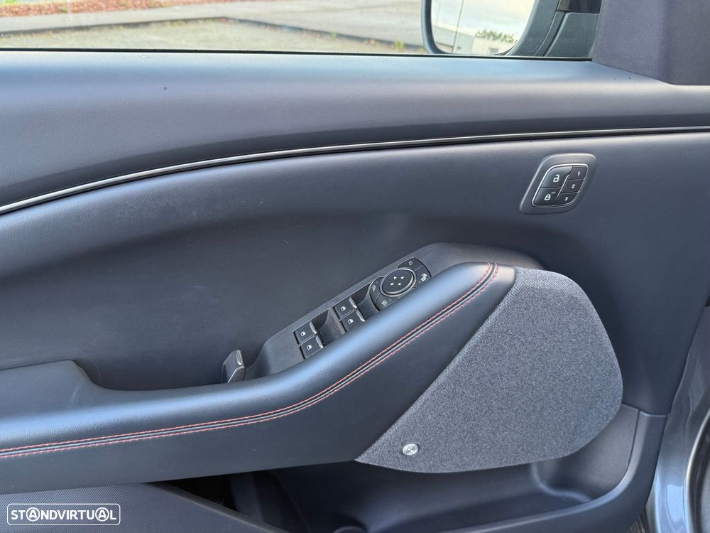 Ford Mustang Mach-E AWD PREMIUM - 13