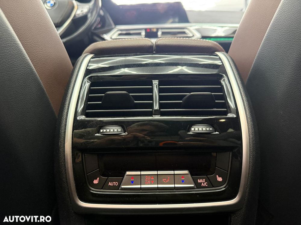 BMW X5 2020 — imagine 27