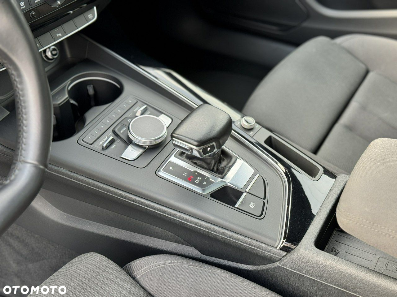 Audi A4 - 25
