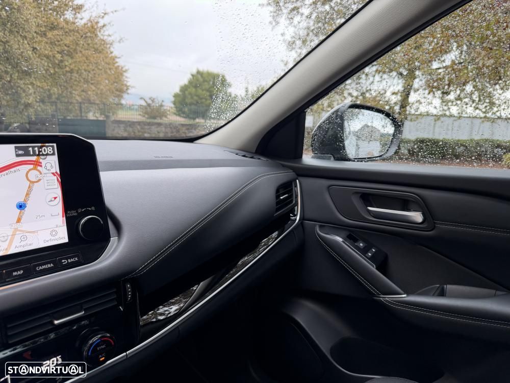 Nissan Qashqai 1.3 DIG-T N-Connecta J18 - 21