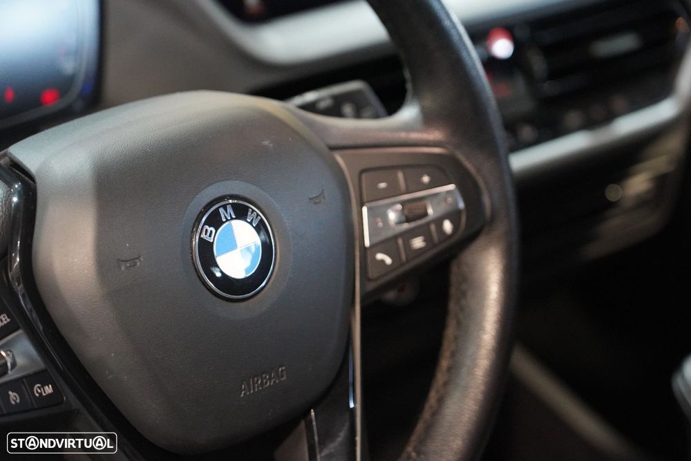 BMW 116 i Advantage - 11