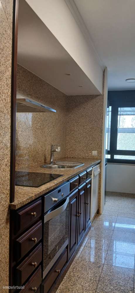Apartamento T2 mobilado e equipado, Pinhais da Foz-Porto - Grande imagem: 4/11
