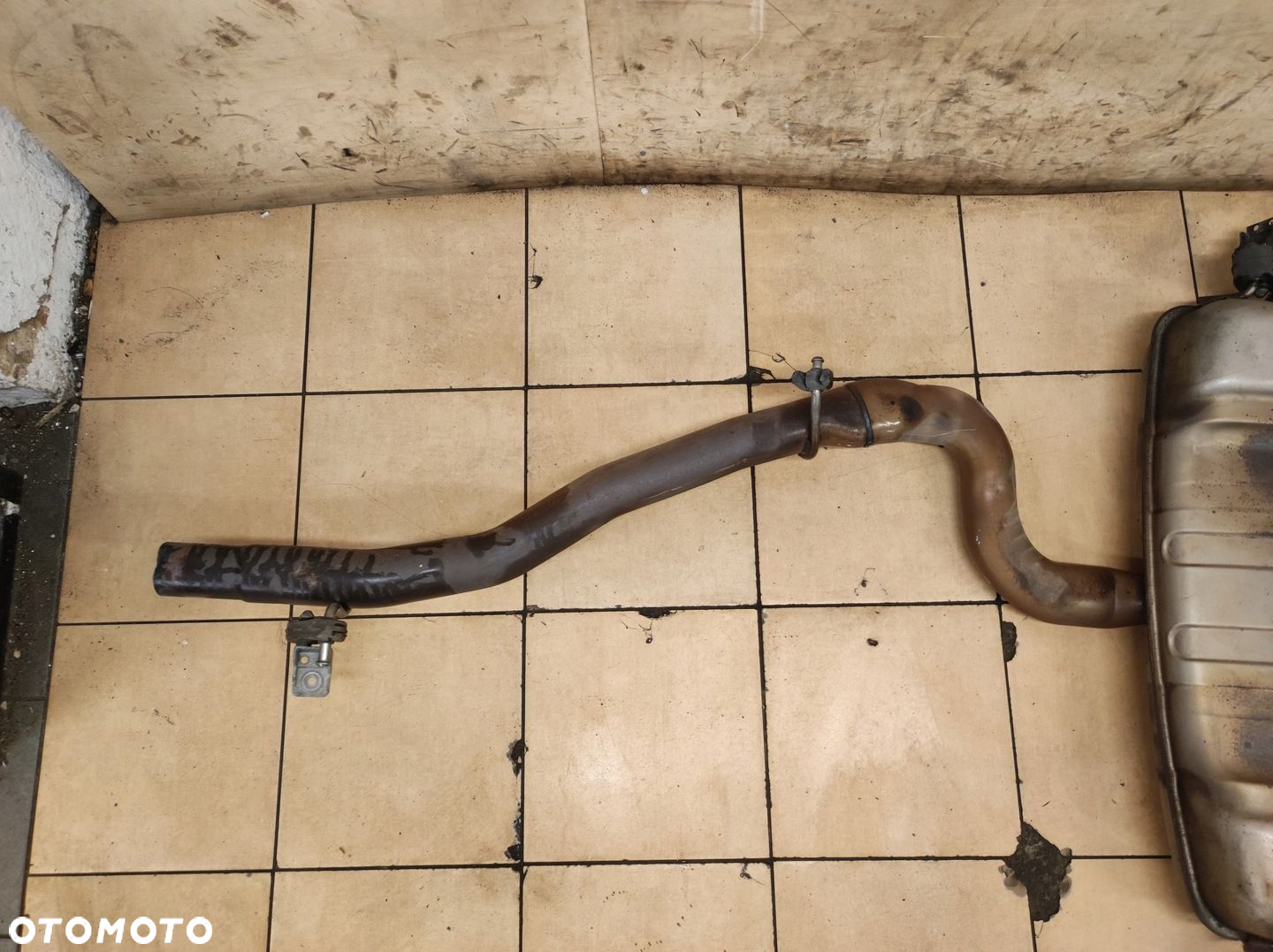 Układ wydechowy wydech tłumik końcowy Golf VIII 8 R 2.0 TSI - 2