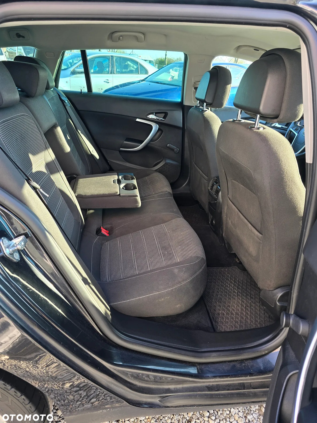 Opel Insignia 2.0 CDTI Edition - 9