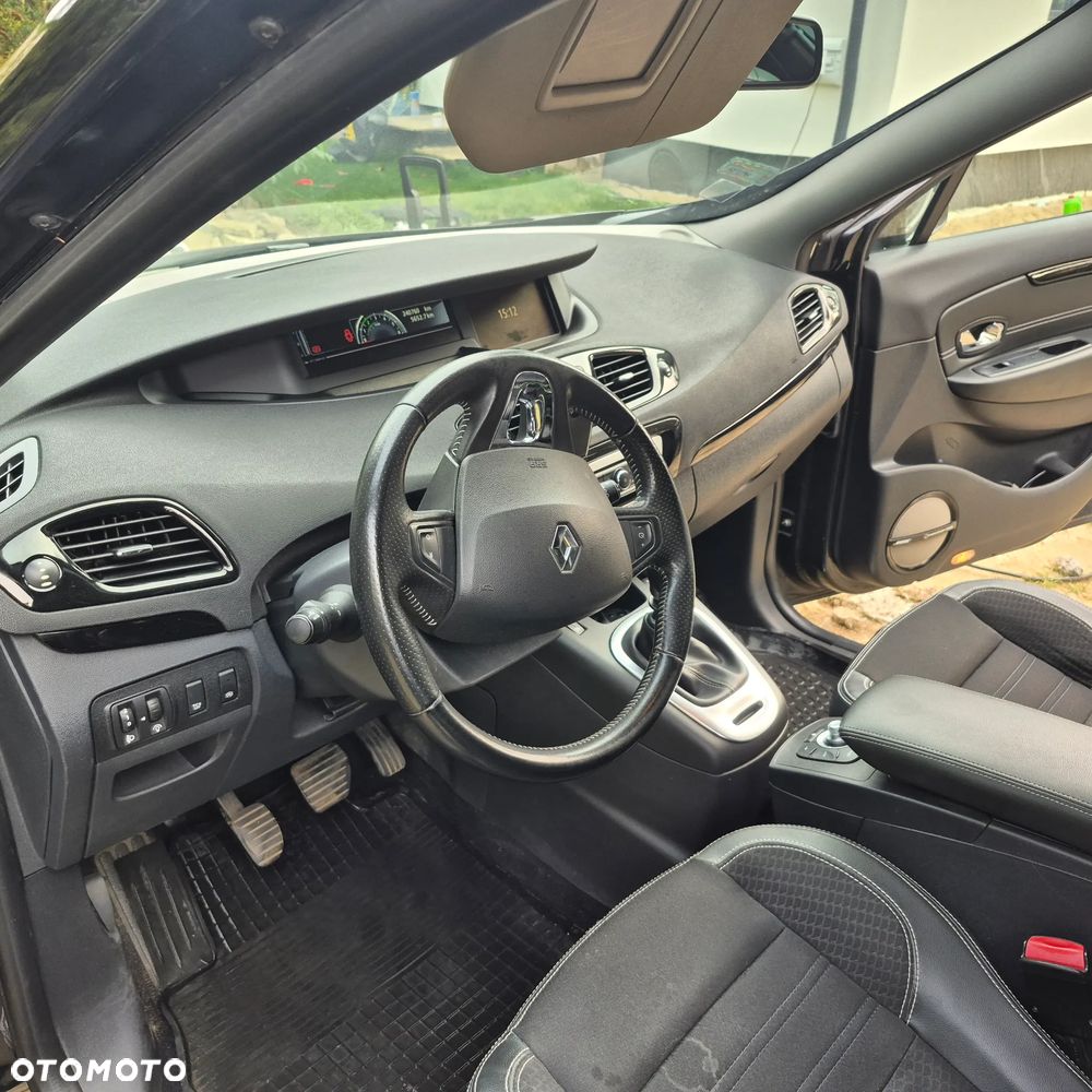 Renault Scenic 1.6 dCi Energy Bose Edition - 6
