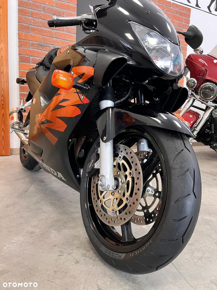 Honda CBR - 15