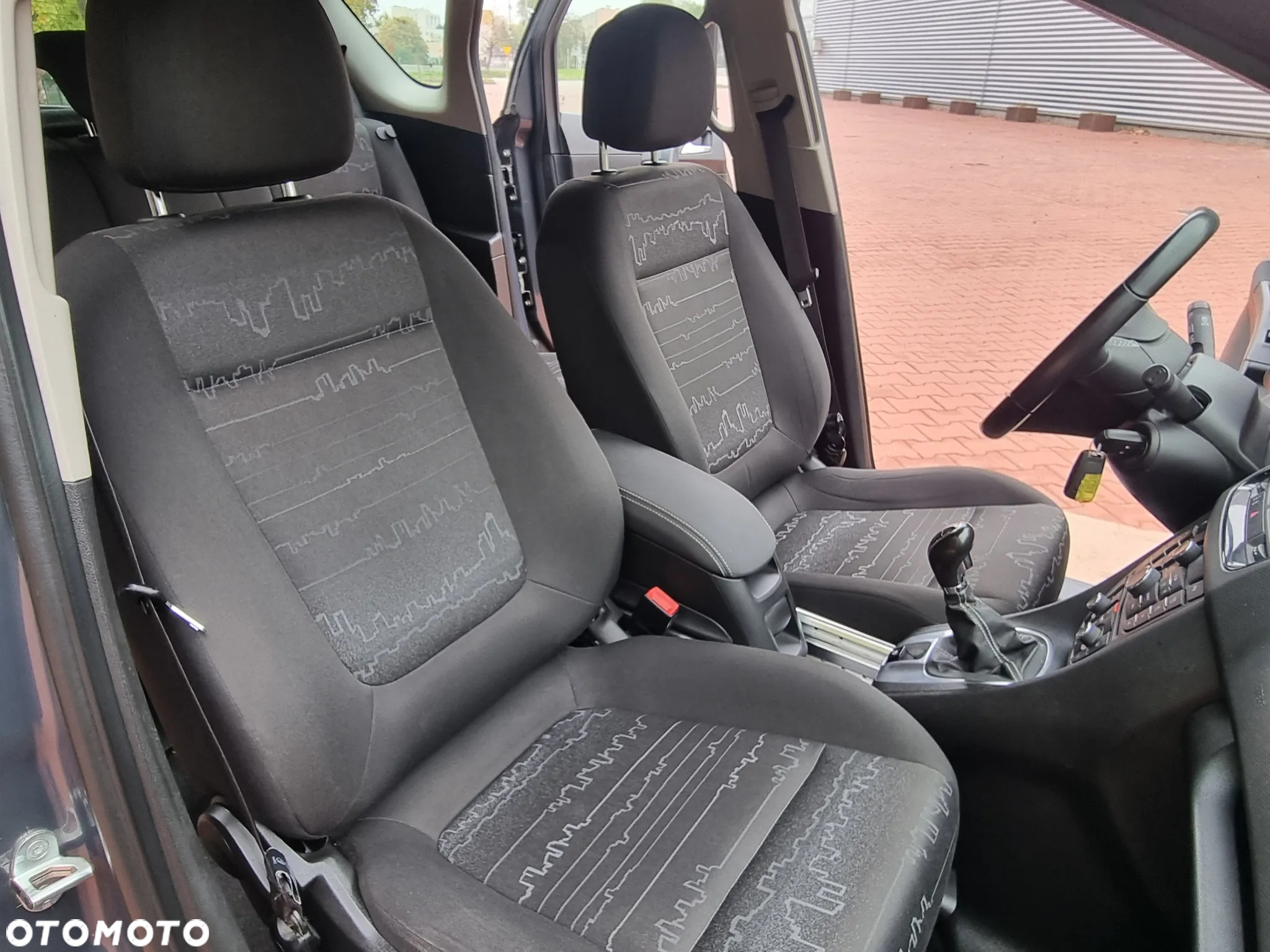 Opel Meriva 1.4 T Cosmo S&S - 22