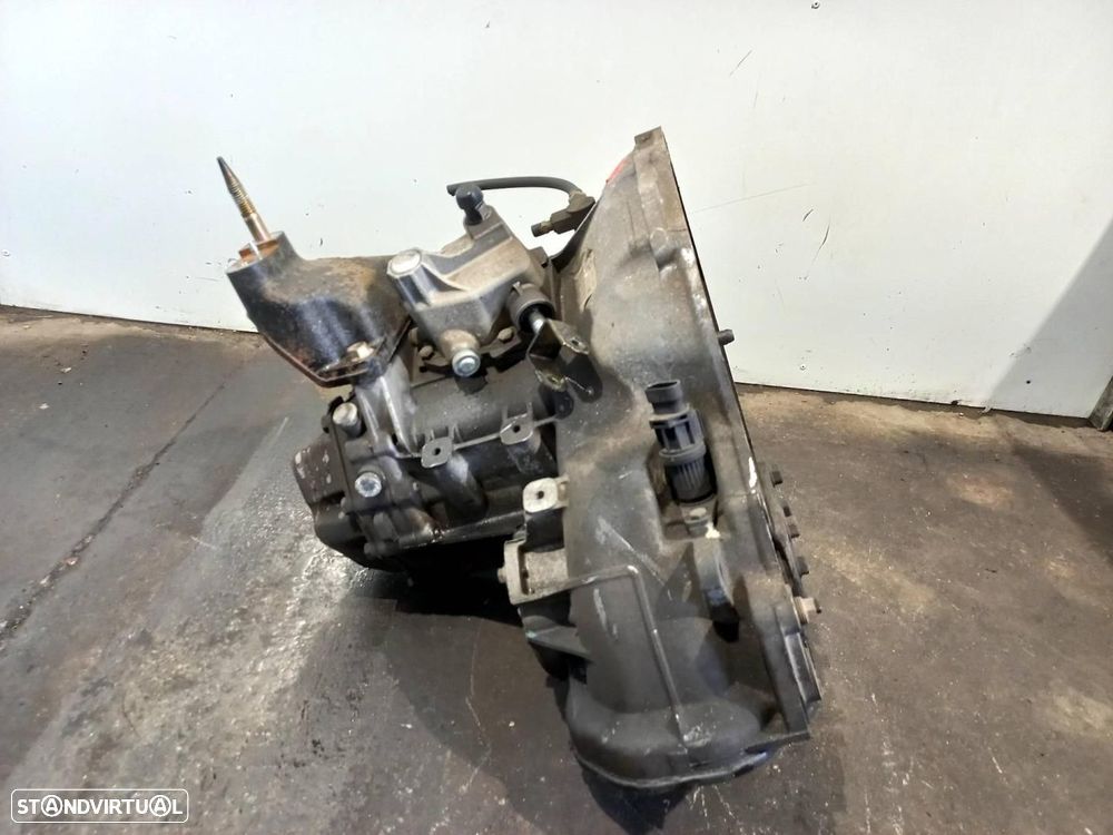 CAIXA DE VELOCIDADES CHEVROLET LACETTI - 1