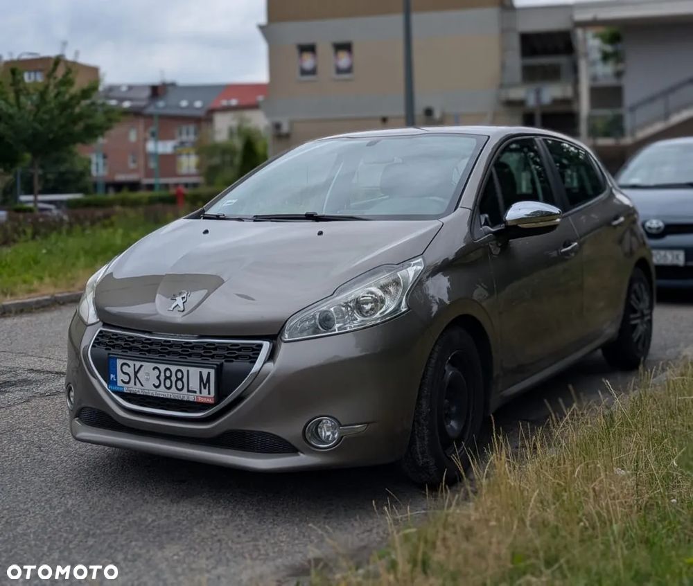 Peugeot 208 1.2 PureTech Active ETG5 - 2
