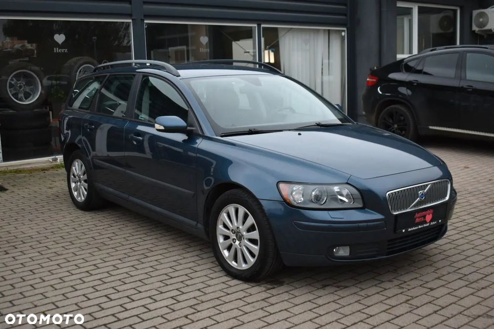 Volvo V50 2005 photo 2