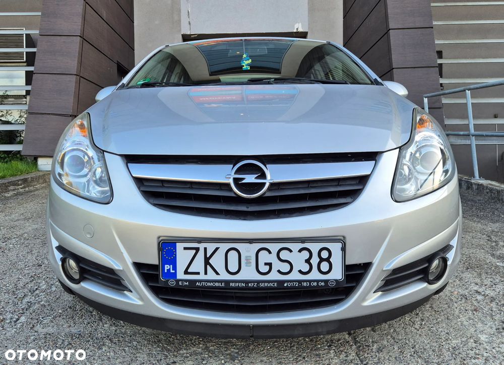 Opel Corsa 1.4 16V Innovation - 6