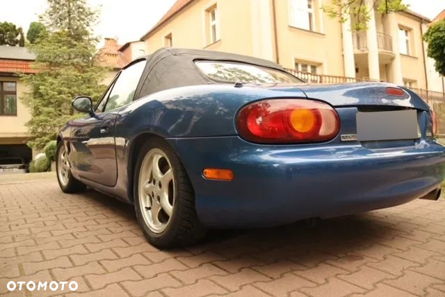 Mazda MX-5 1.9 16V - 24