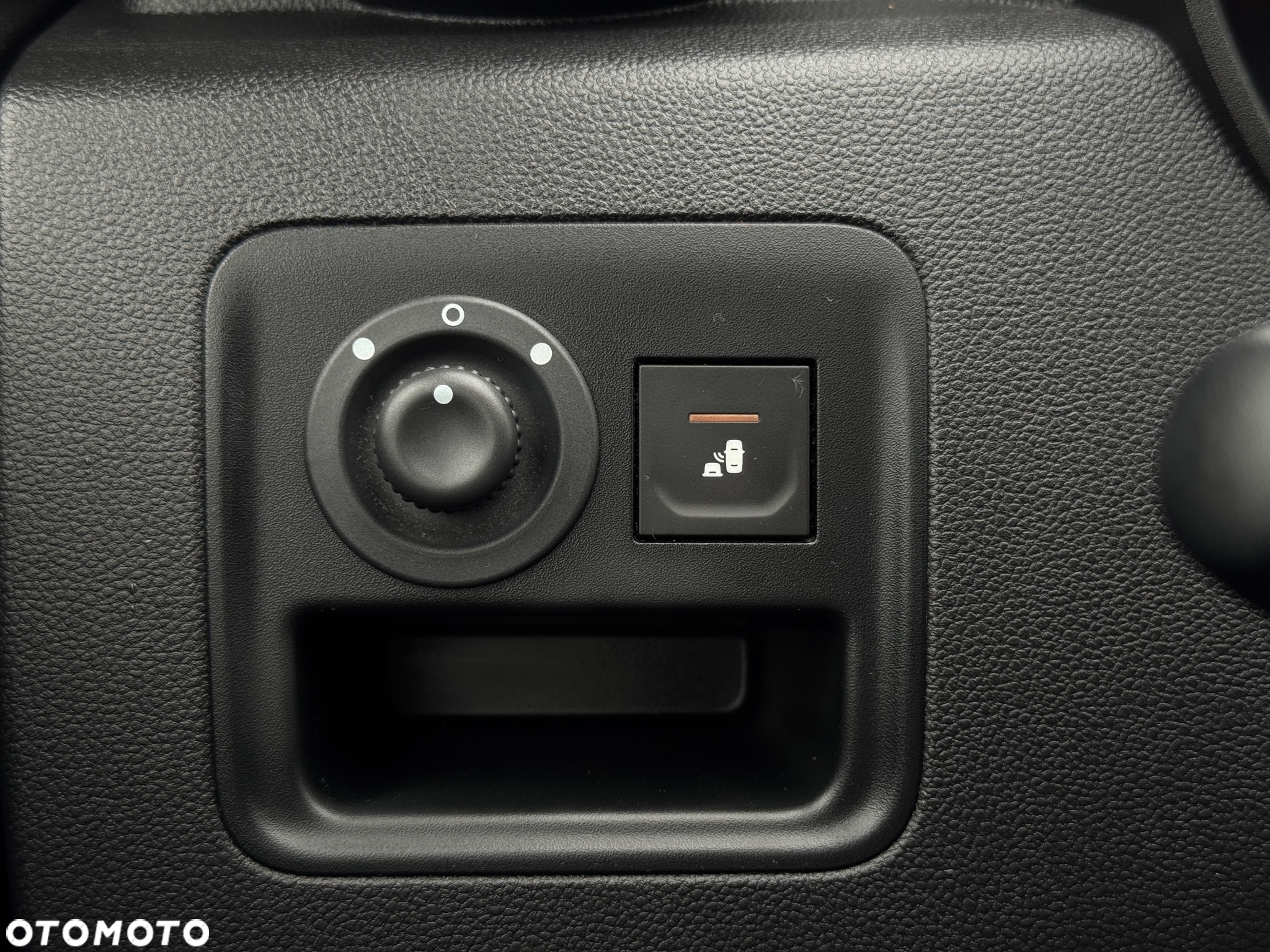Dacia Duster 1.6 SCe S&S - 30