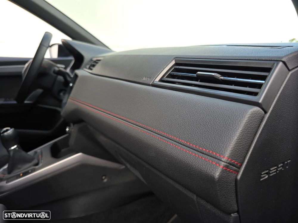 SEAT Arona 1.0 TSI FR - 36