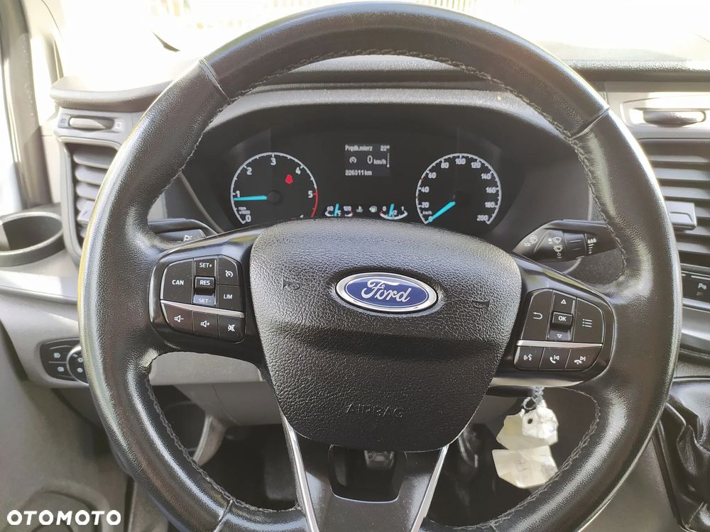 Ford TRANSIT CUSTOM L2 H1 MODEL 2019 GWARANCJA MECHANICZNA 1 - ROK ZABUDOWA REGAŁ WARSZTAT F - VAT 23% - 9