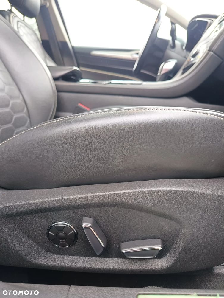 Ford Mondeo 2.0 Hybrid Vignale - 20