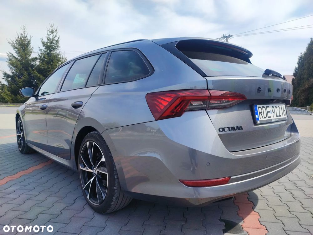 Skoda Octavia 2.0 TDI DSG Style - 17