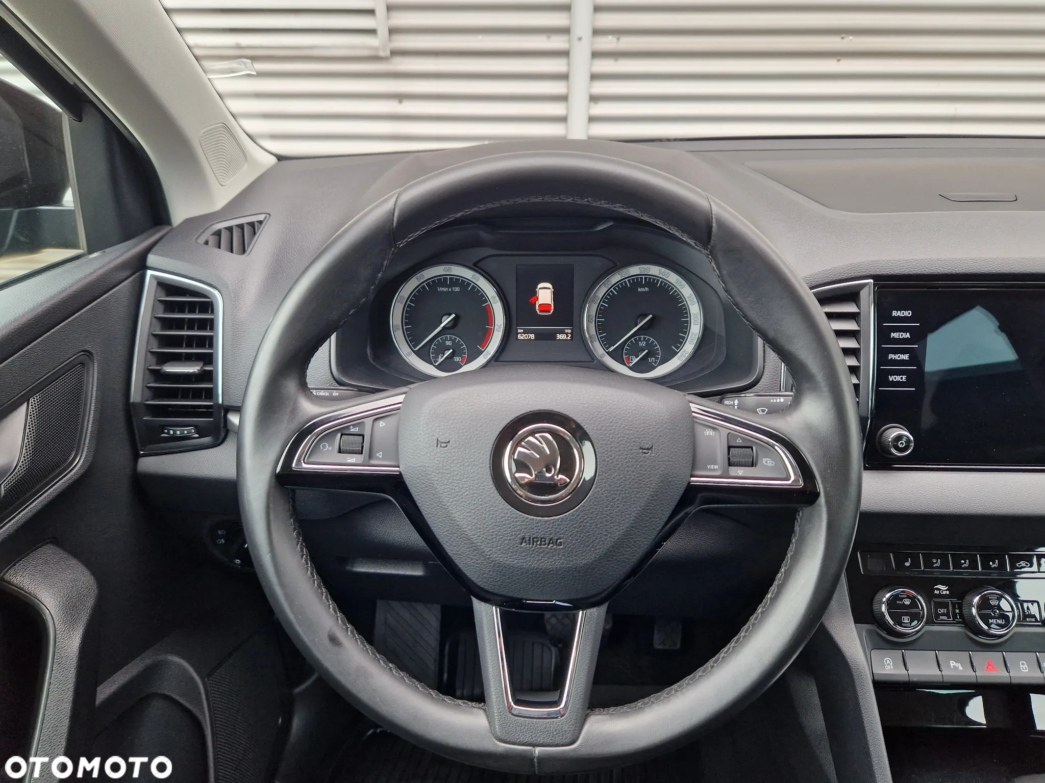 Skoda Karoq 1.5 TSI ACT 4x2 Ambition DSG - 24