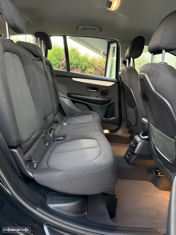 BMW 218 Gran Tourer d Sport Line - 5