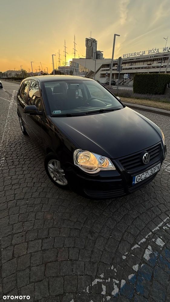 Volkswagen Polo 1.4 16V Comfortline - 12