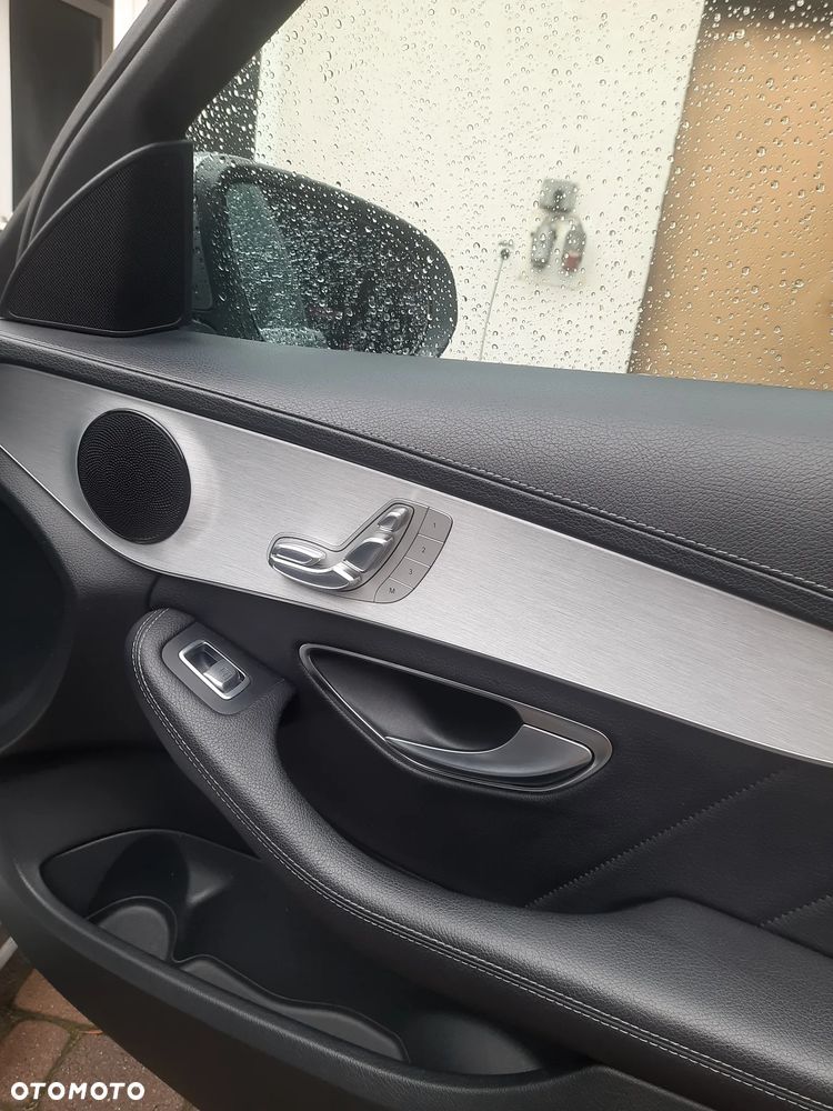 Mercedes-Benz Klasa C 220 (BlueTEC) d 7G-TRONIC AMG Line - 16