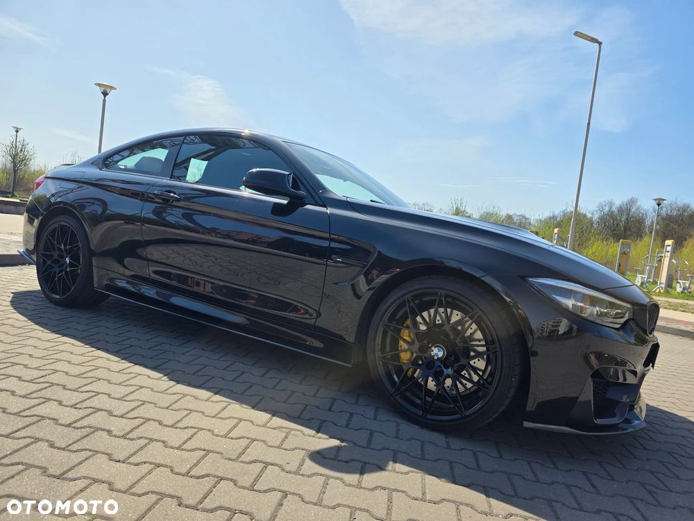 BMW M4 - 4