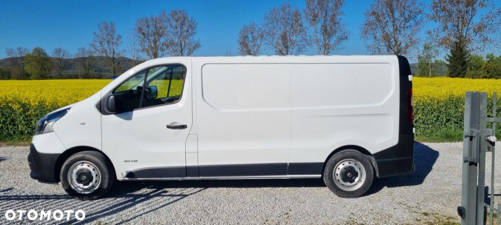 Renault TRAFIC - 2