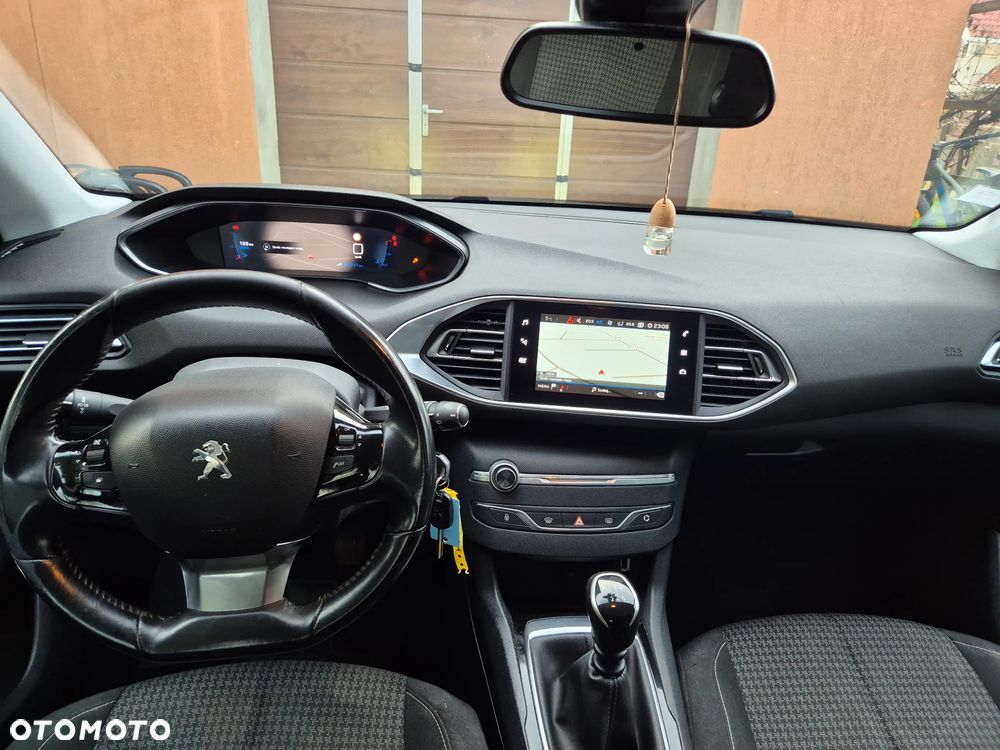 Peugeot 308 BlueHDi FAP 100 Stop & Start Active Pack - 9