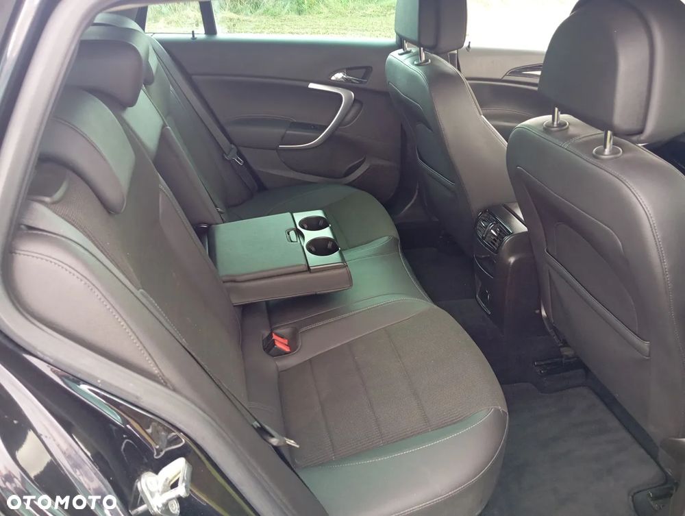 Opel Insignia 2.0 T Sport 4x4 - 11