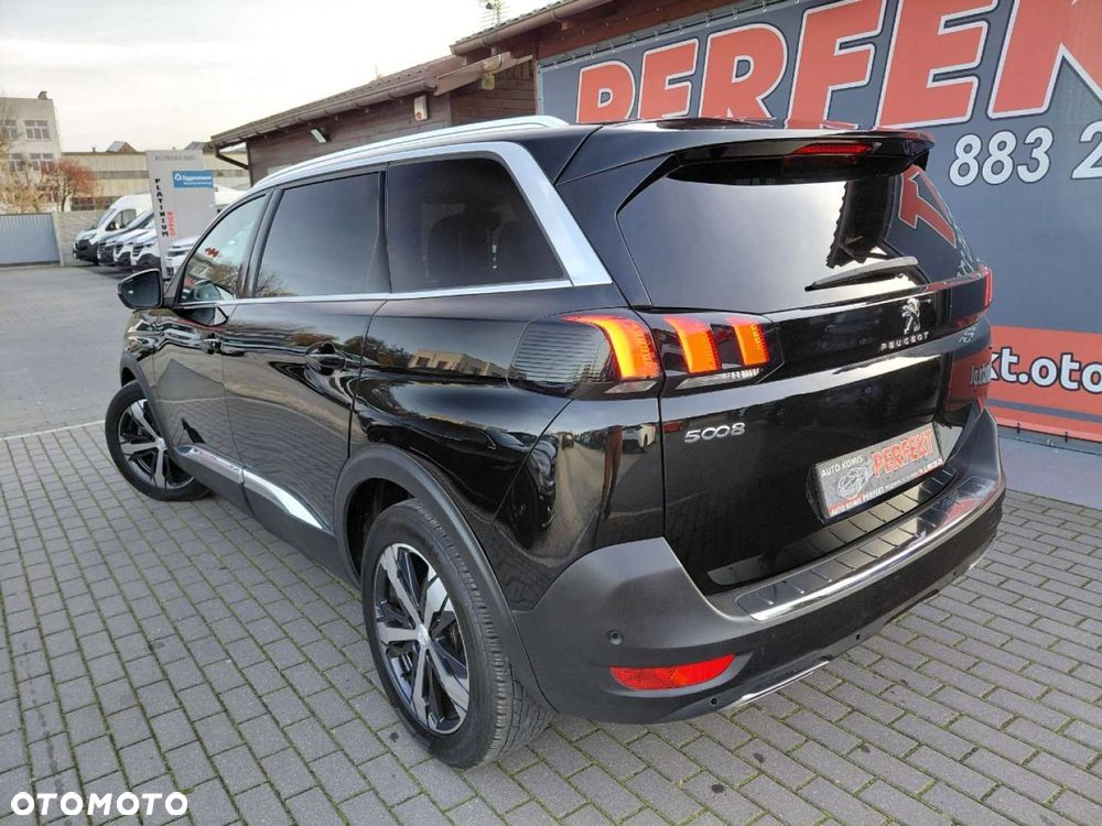 Peugeot 5008 - 6