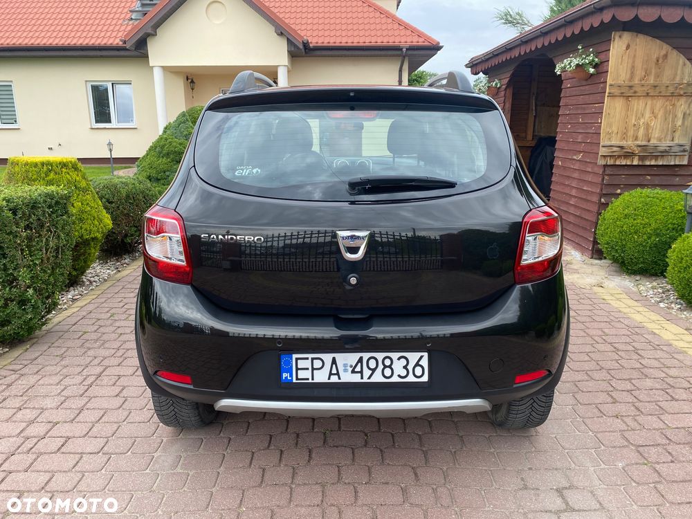 Dacia Sandero 0.9 TCe SL Celebration S&S - 5