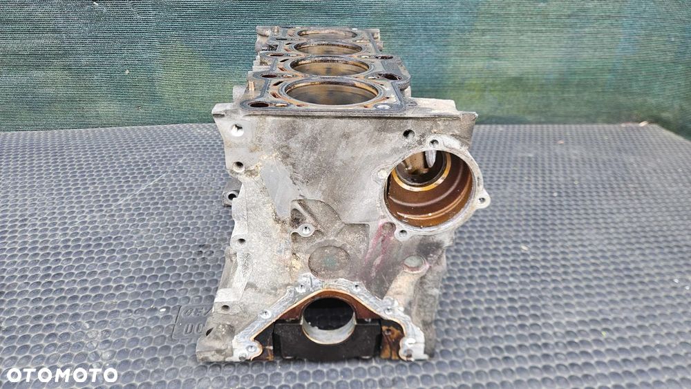 Blok 06D103023 BBBBB Dół Silnik Cylindry Panewki Mocowanie Wału 2.0 FSI AWA Audi A4 B6 B7 VW - 13
