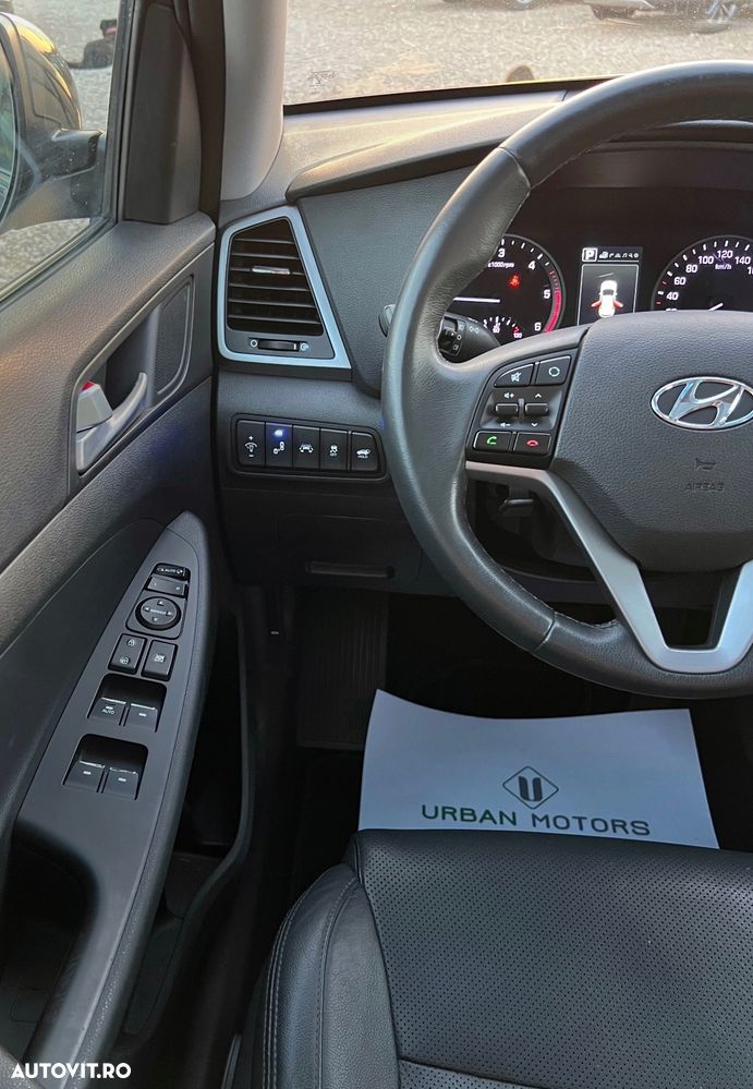 Hyundai Tucson 2.0 CRDI 4WD Automatik Premium - 14