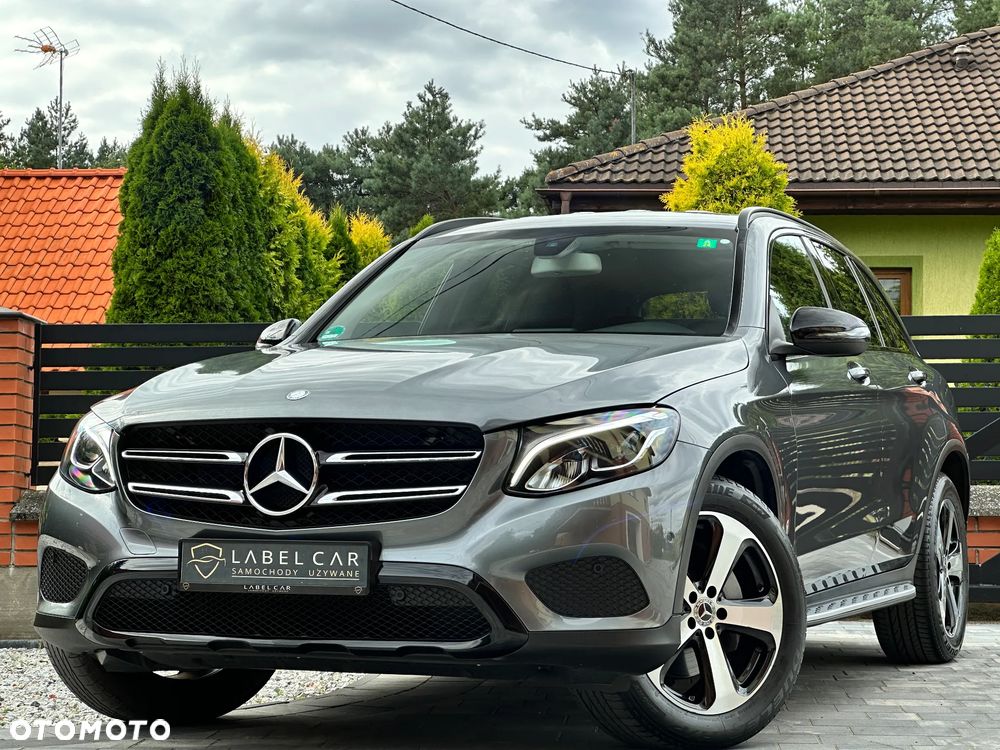 Mercedes-Benz GLC 250 4Matic 9G-TRONIC Exclusive - 3