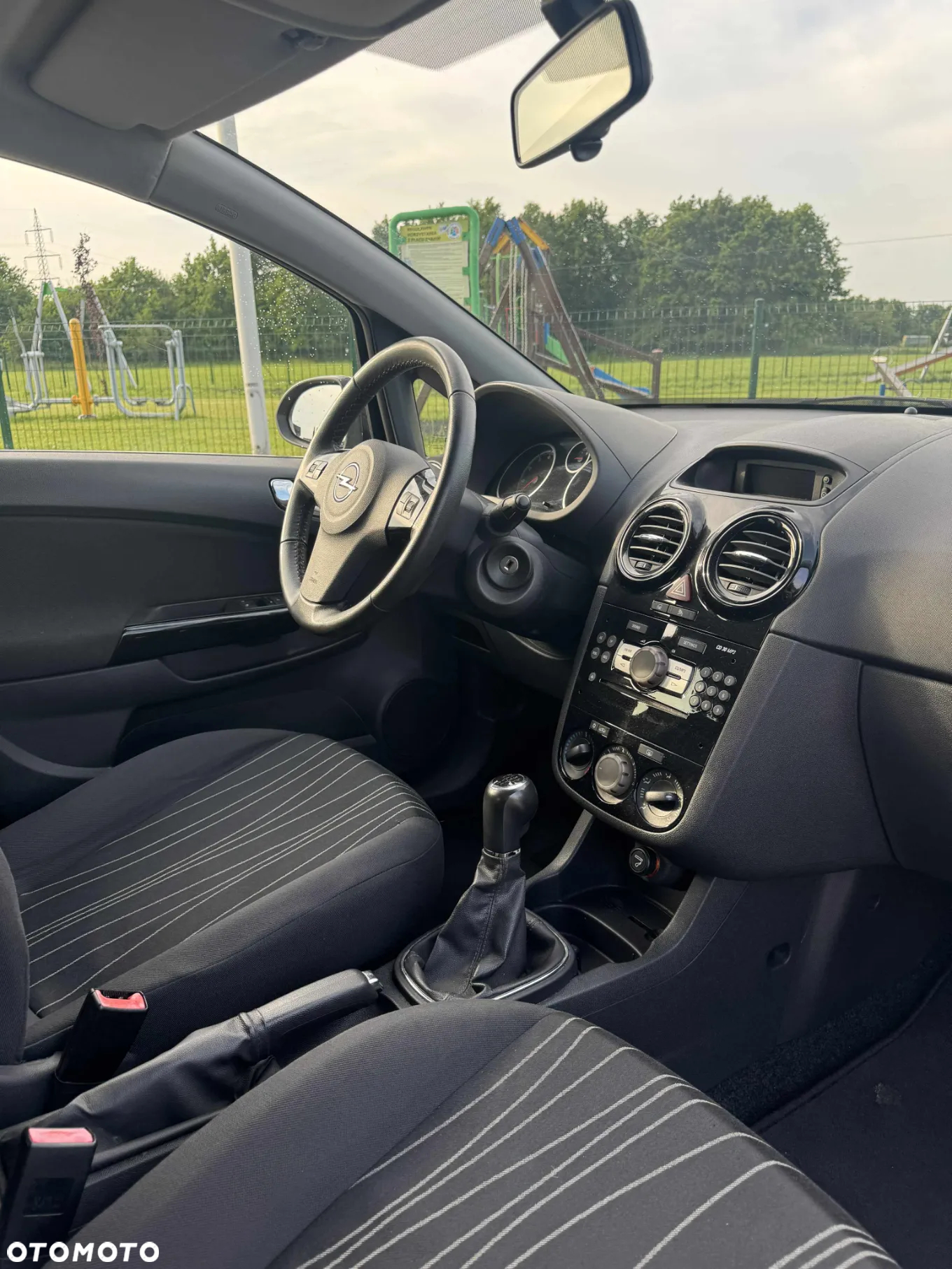 Opel Corsa 1.4 16V 111 - 5