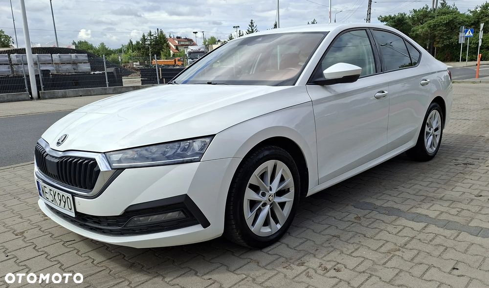 Skoda Octavia 1.5 TSI e-Tec Ambition DSG - 1