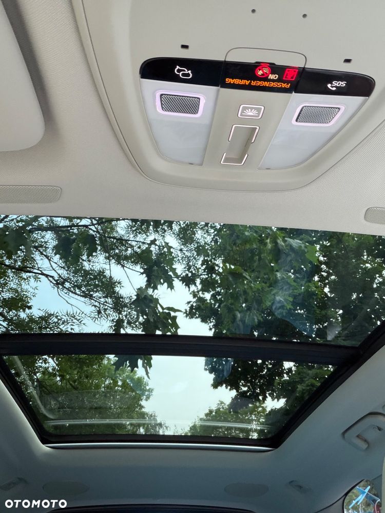 Volvo XC 60 B4 B Plus Bright - 25