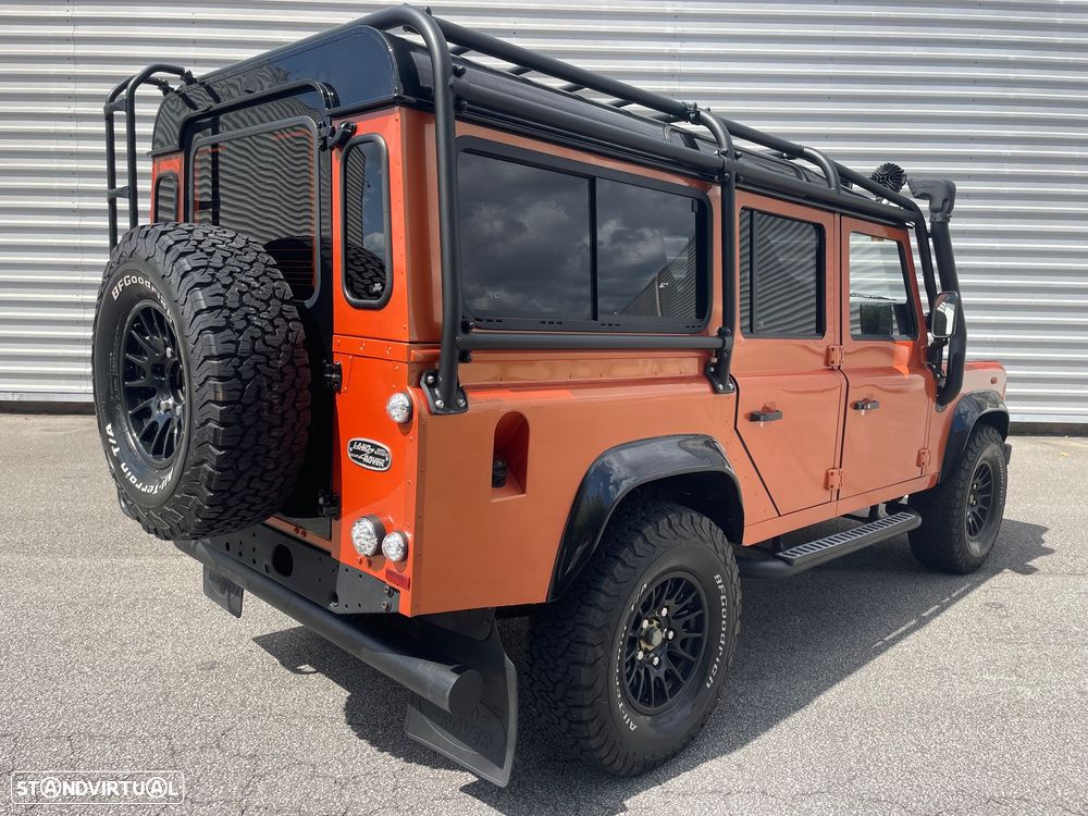 Land Rover Defender 110 Station Wagon Style - 9