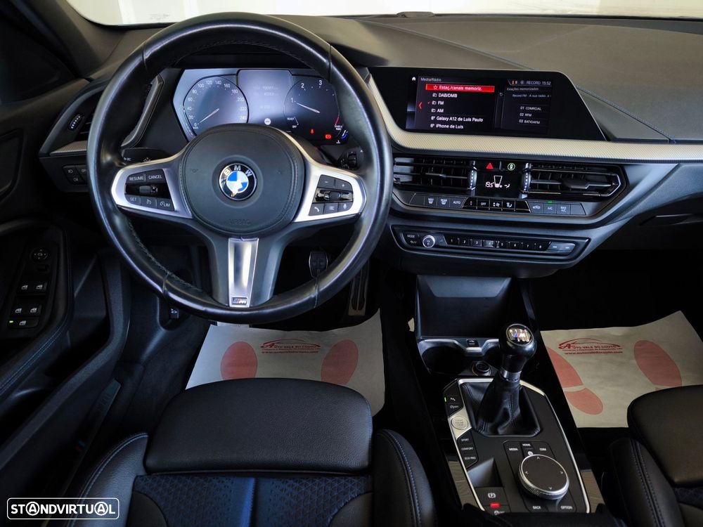 BMW 116 d Pack Desportivo M - 10