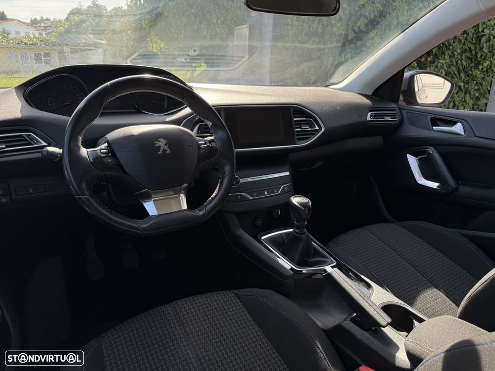 Peugeot 308 SW 1.5 BlueHDi Style - 12