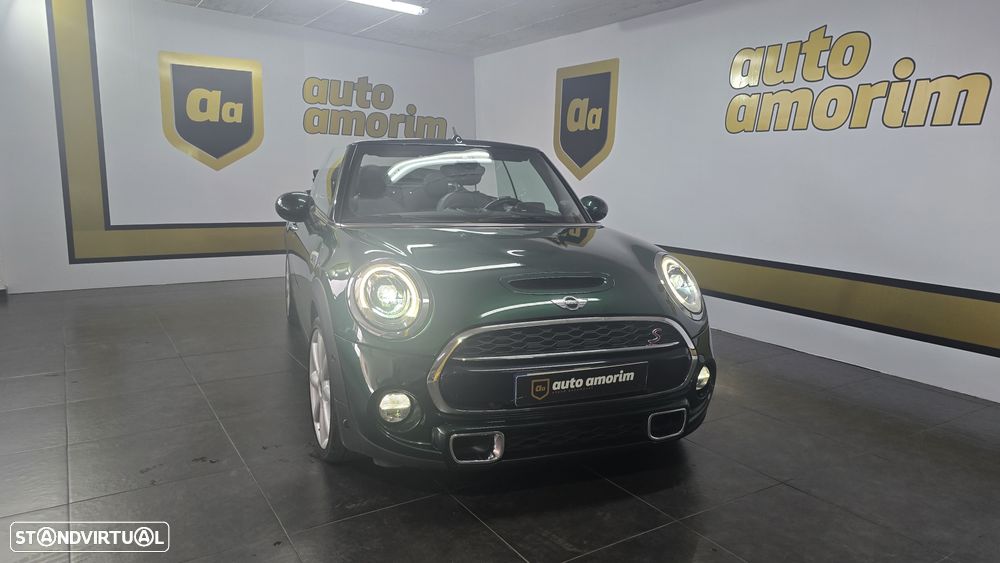 MINI Cabrio Cooper S Sidewalk - 8