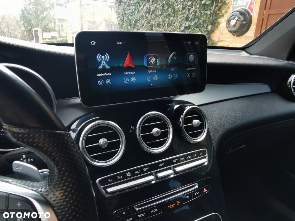 Mercedes-Benz GLC - 35