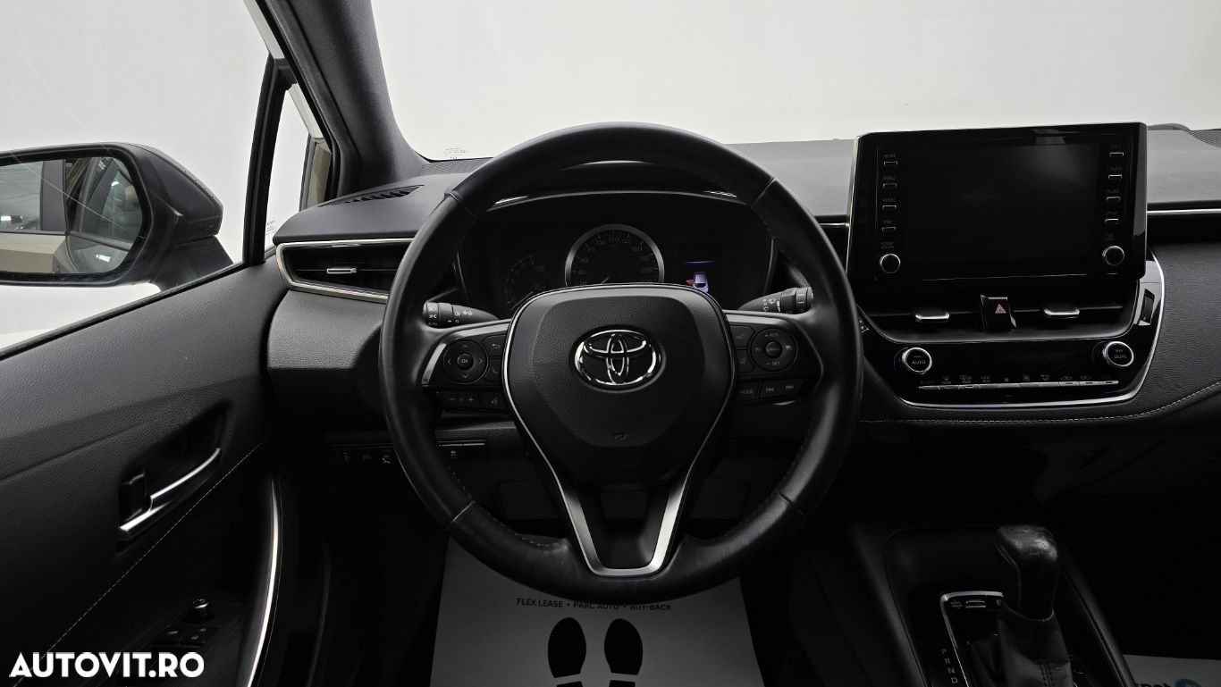 Toyota Corolla - 15