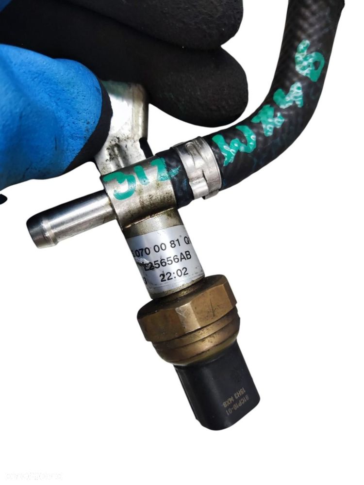 MERCEDES B KLASA W246 1.8 CDI  CZUJNIK CIŚNIENIA PALIWA  A6450700081 - 6