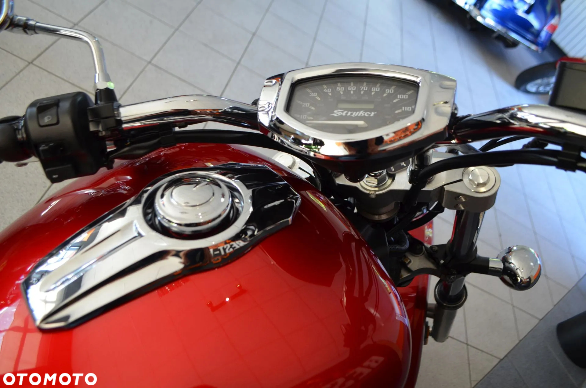 Yamaha XVS - 32