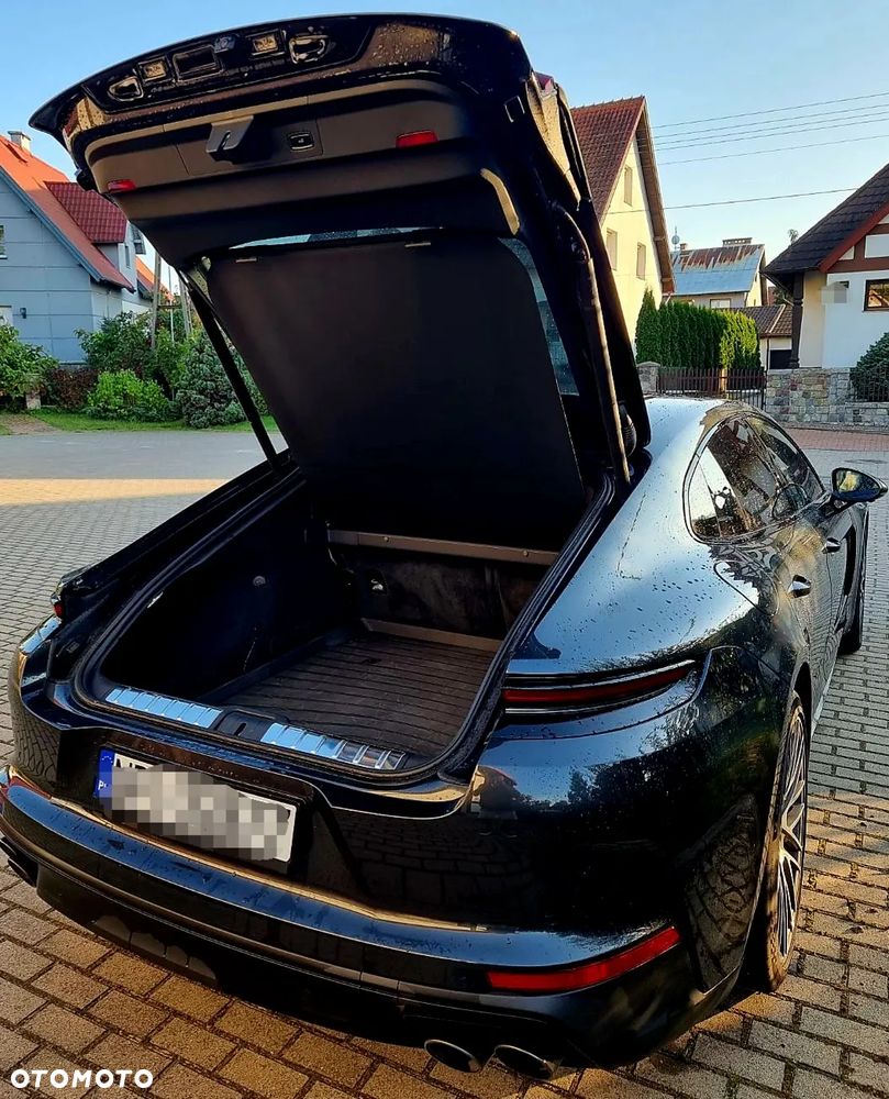 Porsche Panamera - 11