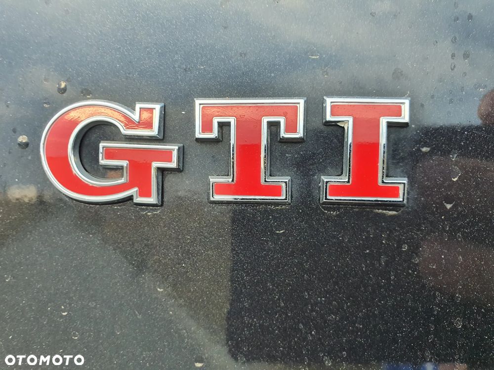 Volkswagen Golf 2.0 TSI GTI - 11
