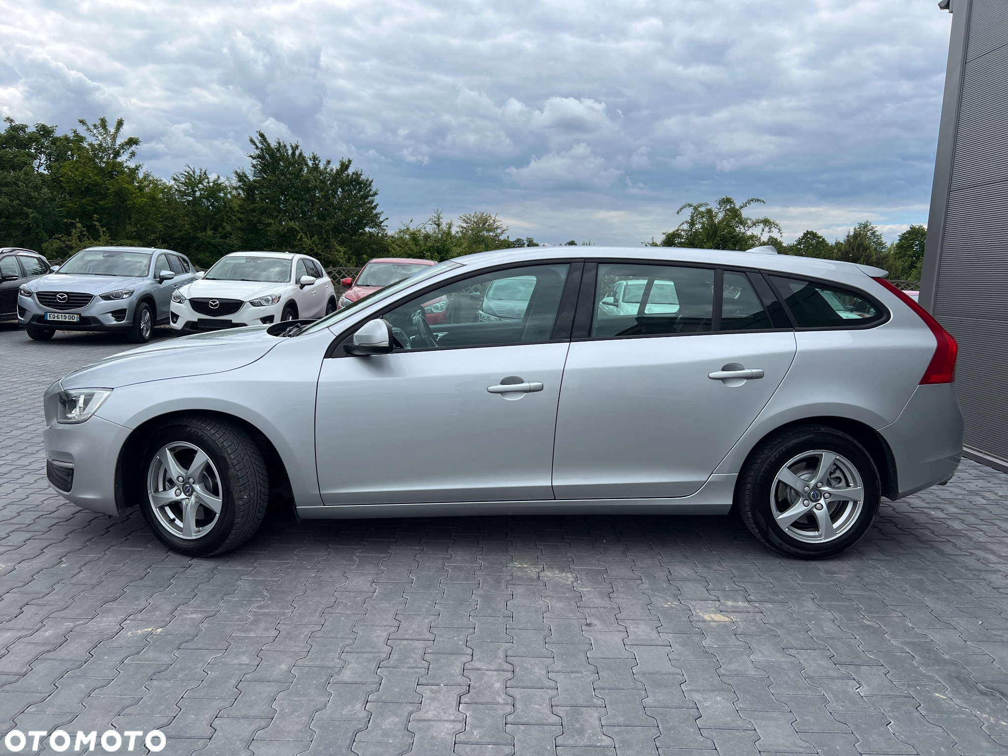 Volvo V60 D2 Kinetic - 3
