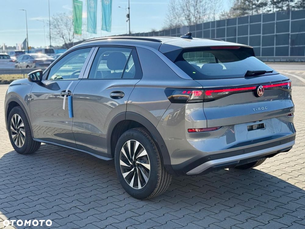 Volkswagen T-Roc 1.5 eTSI Life DSG - 8