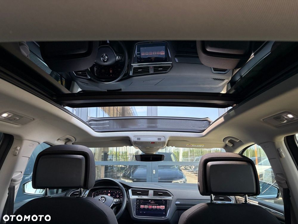 Volkswagen Tiguan Allspace - 20